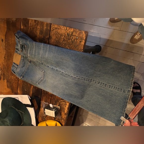 CELINE - WIDE LEG HIGH WAIST JEANS - Size 25 - Picture 13 of 13